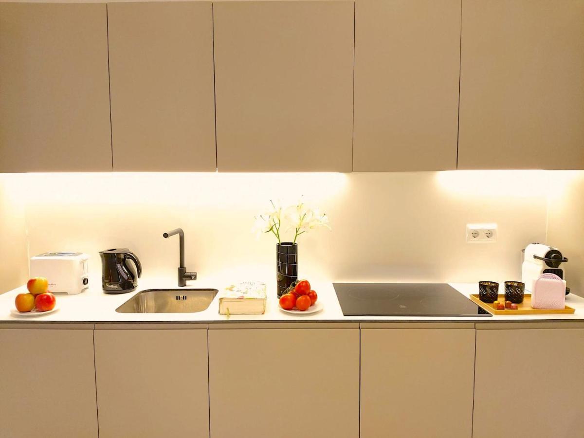 Apartamento Nuevo Y Reformado Al Lado De La Gran Via Madrilena Eksteriør billede